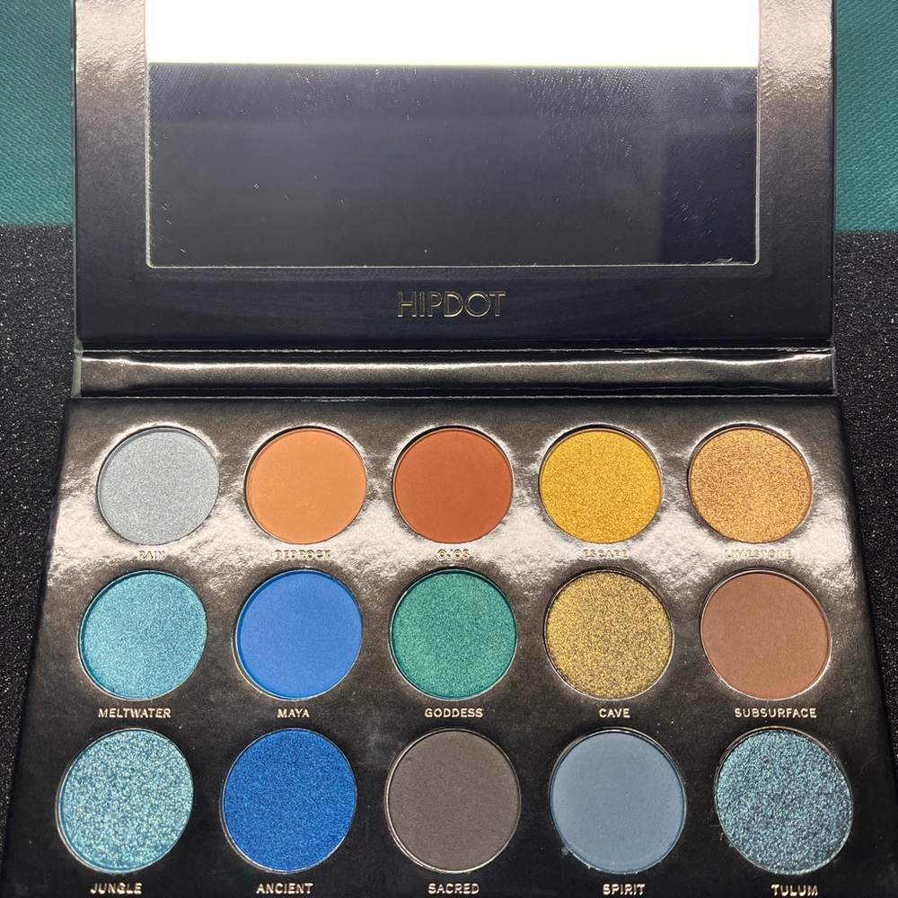 Hipdot Cenote Pressed Eyeshadow Palette New
